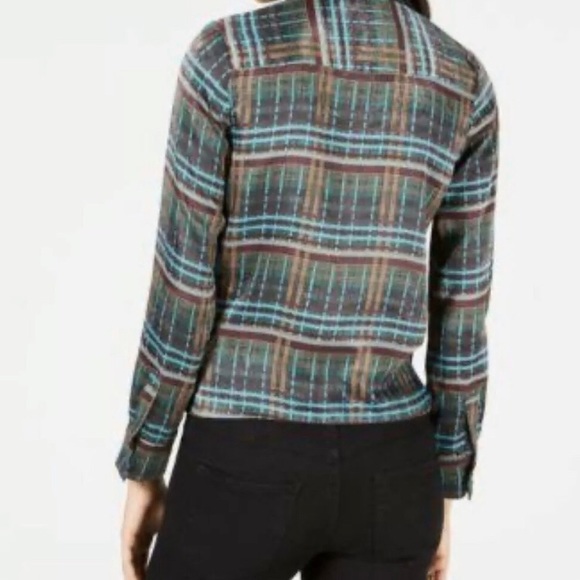 J.O.A. Printed Green Button-Down Tie-Front Shirt - Picture 2 of 3